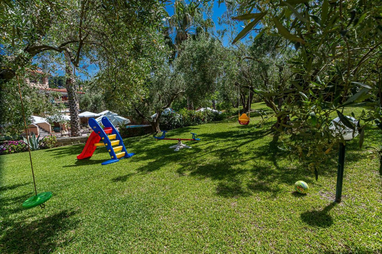 Aloni Hotel Pefkochori Esterno foto